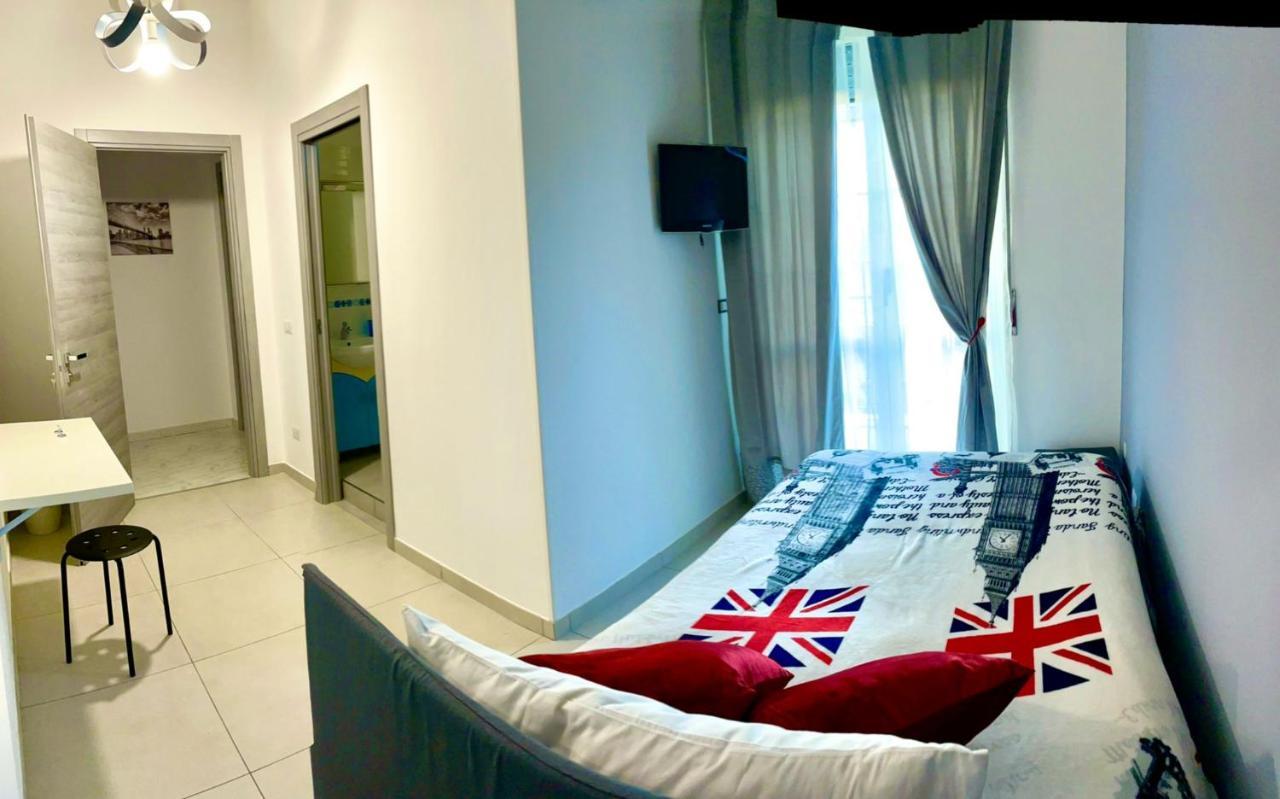 Single Room,1300738396:JPEG